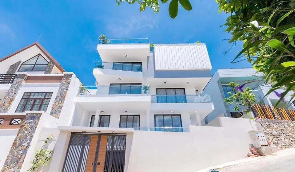 Villa 84 Phan Chu Trinh, Bai Sau Vung Tau