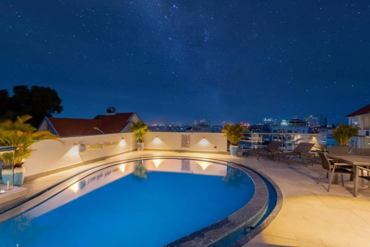 Villa 84 Phan Chu Trinh, Bai Sau Vung Tau