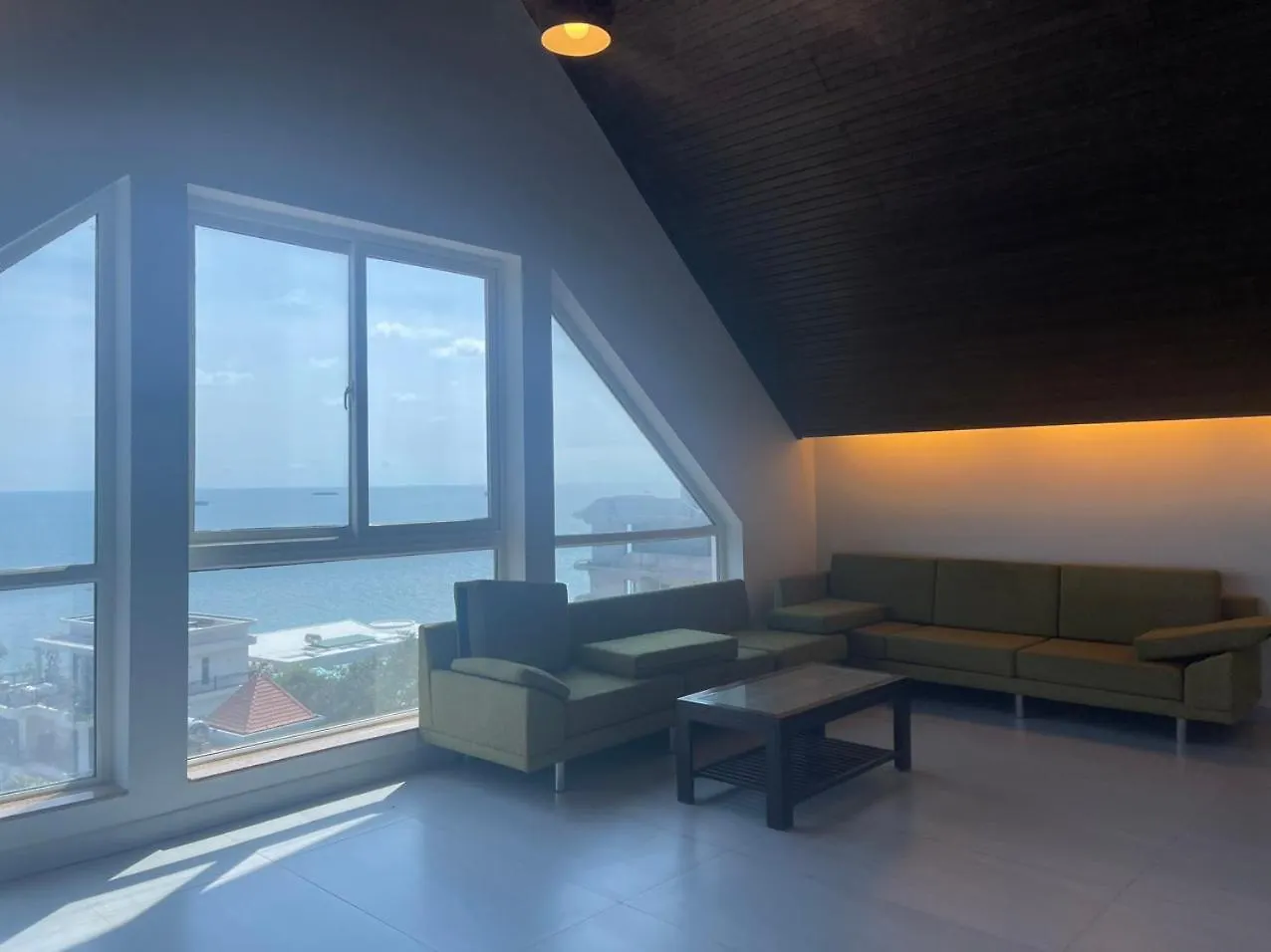 Villa 84 Phan Chu Trinh, Bai Sau Vung Tau
